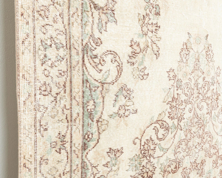 Beige Turkish Oushak Rug 8' 11" x 5' 4" Hand-Knotted | No. VR39429