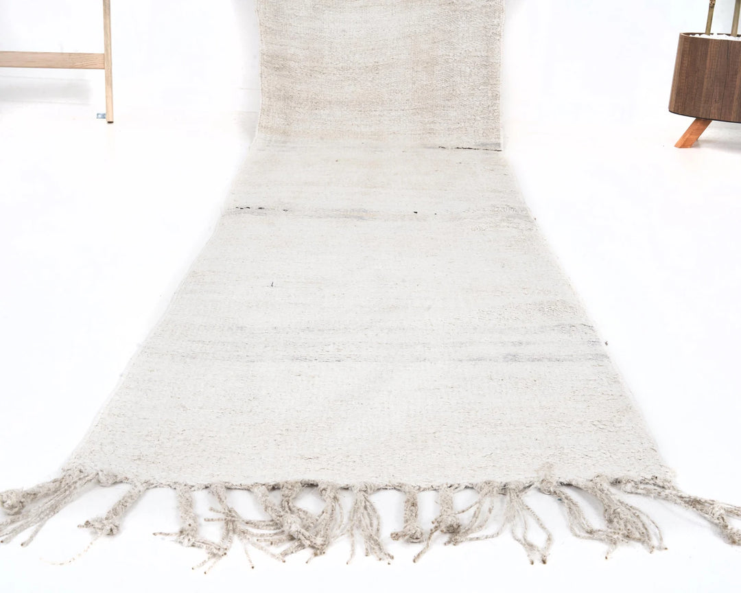 White Runner Rug 2' x 12' 2" | No. VR39803