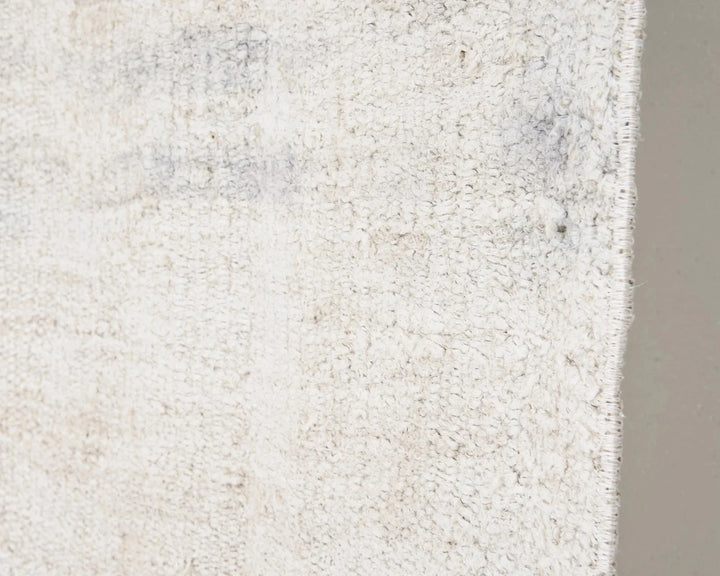 White Turkish Kilim Rug 2' x 12' 2" Flat-Weave | No. VR39803