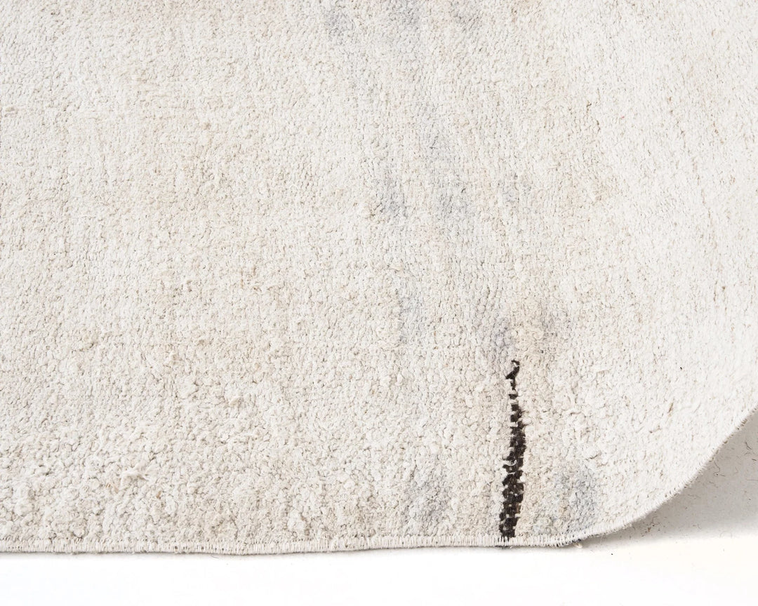 White Runner Rug 2' x 12' 2" | No. VR39803