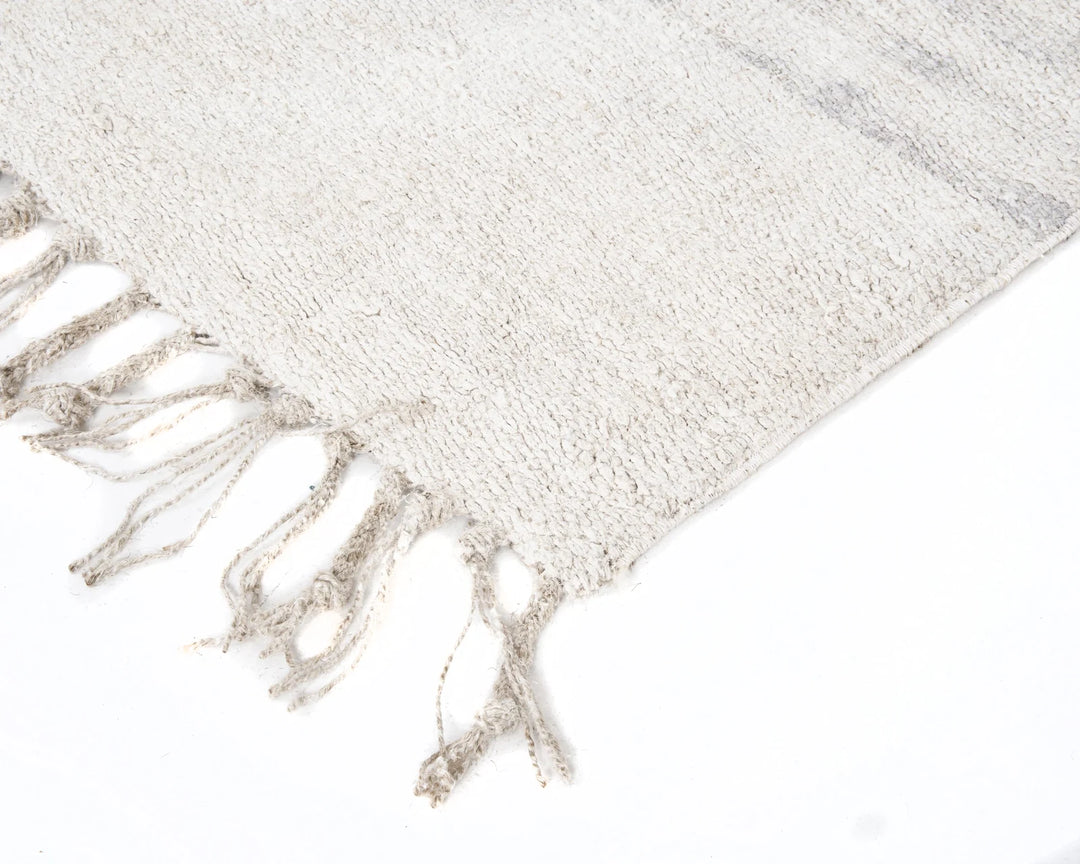 White Runner Rug 2' x 12' 2" | No. VR39803