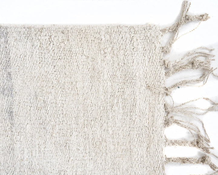 White Runner Rug 2' x 12' 2" | No. VR39803