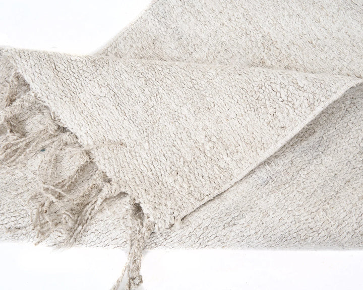 White Runner Rug 2' x 12' 2" | No. VR39803
