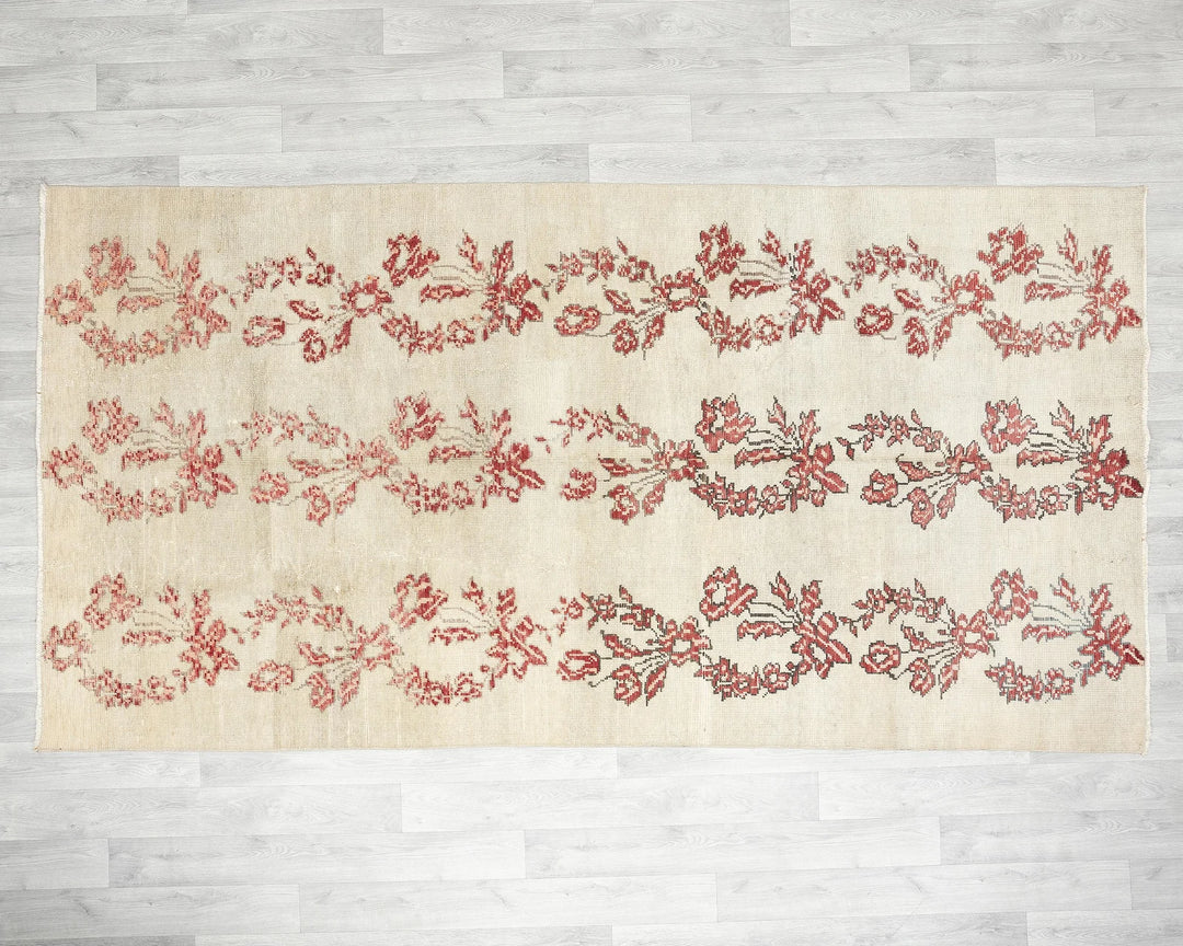 Multicolor Turkish Oushak Rug 4'9" x 8'9" Hand-Knotted | No. VR39833