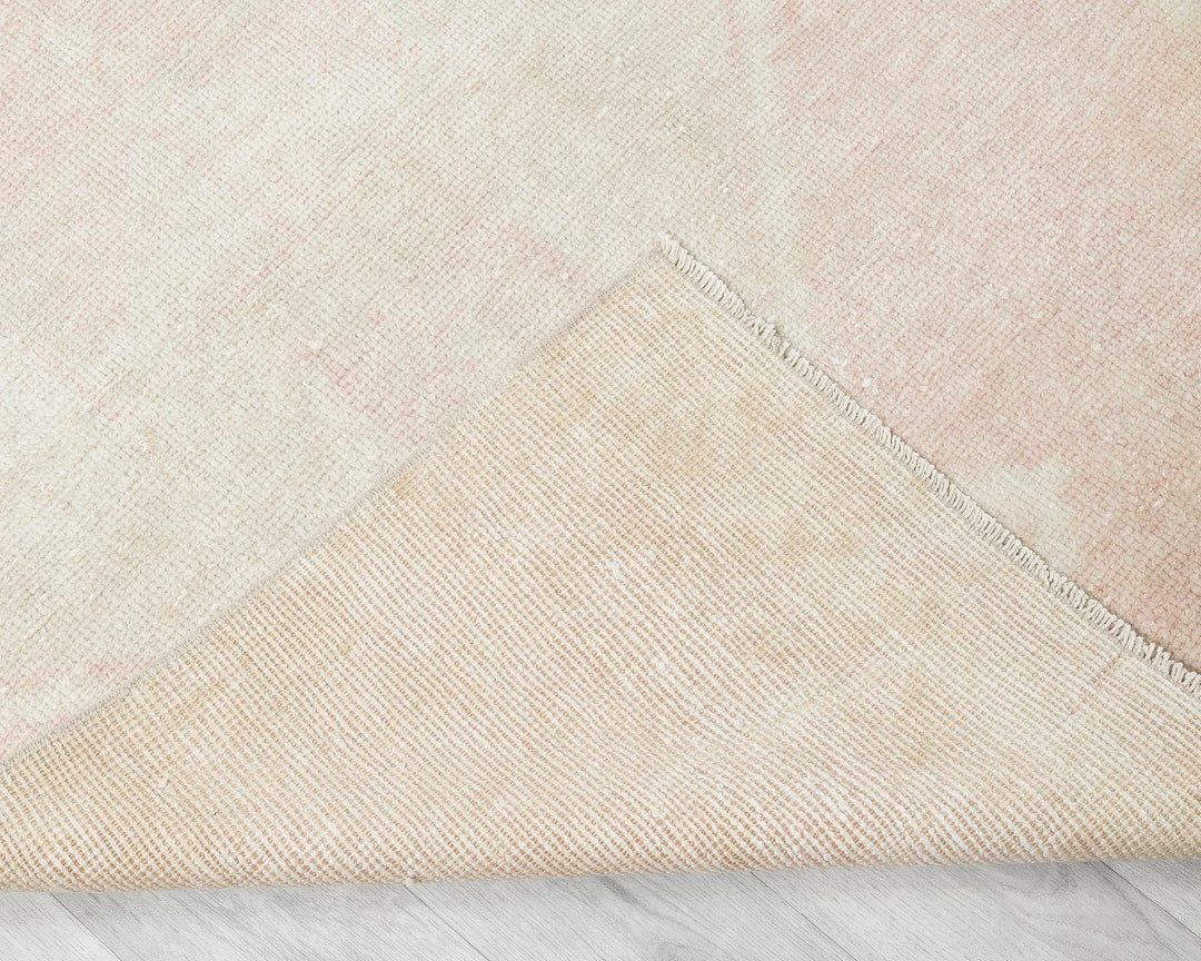 Neutral Runner Rug 3' 2" x 12' 8" | No. VR39857