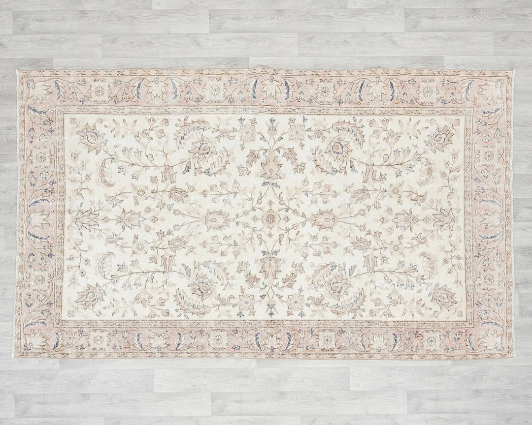 Beige Turkish Oushak Rug 8' 2" x 4' 11" Hand-Knotted | No. VR39942