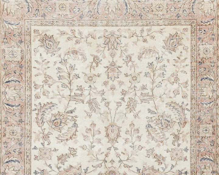 Beige Turkish Oushak Rug 8' 2" x 4' 11" Hand-Knotted | No. VR39942
