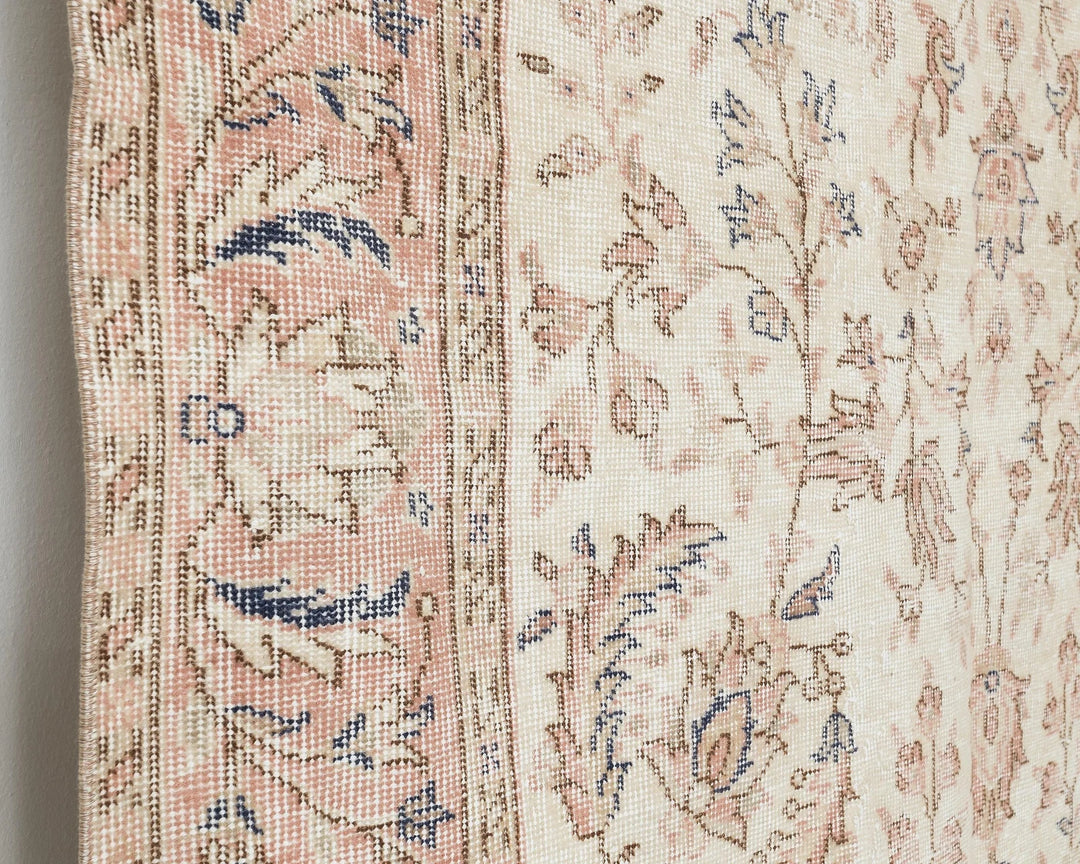 Beige Turkish Oushak Rug 8' 2" x 4' 11" Hand-Knotted | No. VR39942