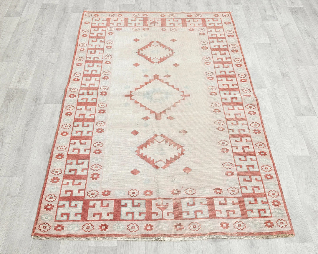 Multicolor Turkish Oushak Rug 3' 11" x 6' 1" Hand-Knotted | No. VR39993