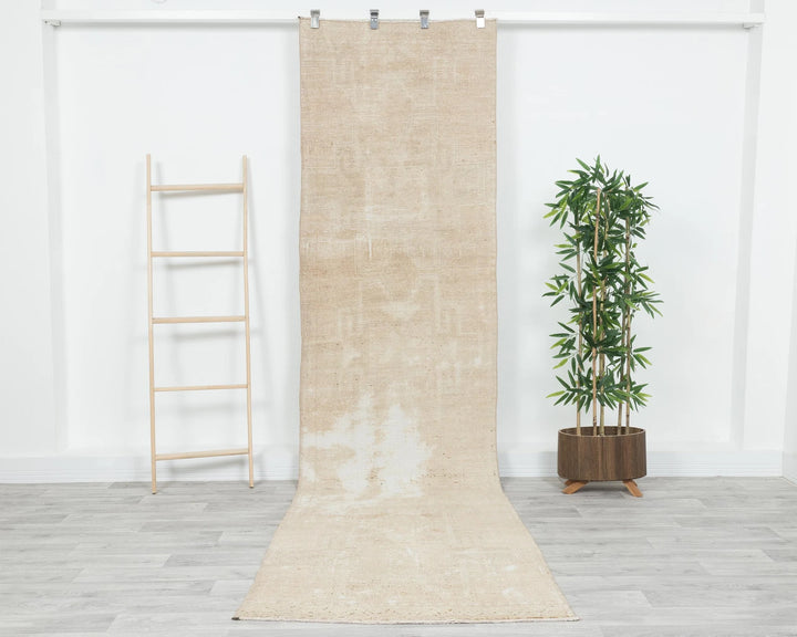 Beige Turkish Oushak Rug 3' 1" x 11' 6" Hand-Knotted | No. VR40005