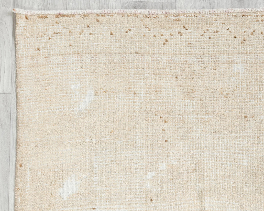 Beige Turkish Oushak Rug 3' 1" x 11' 6" Hand-Knotted | No. VR40005