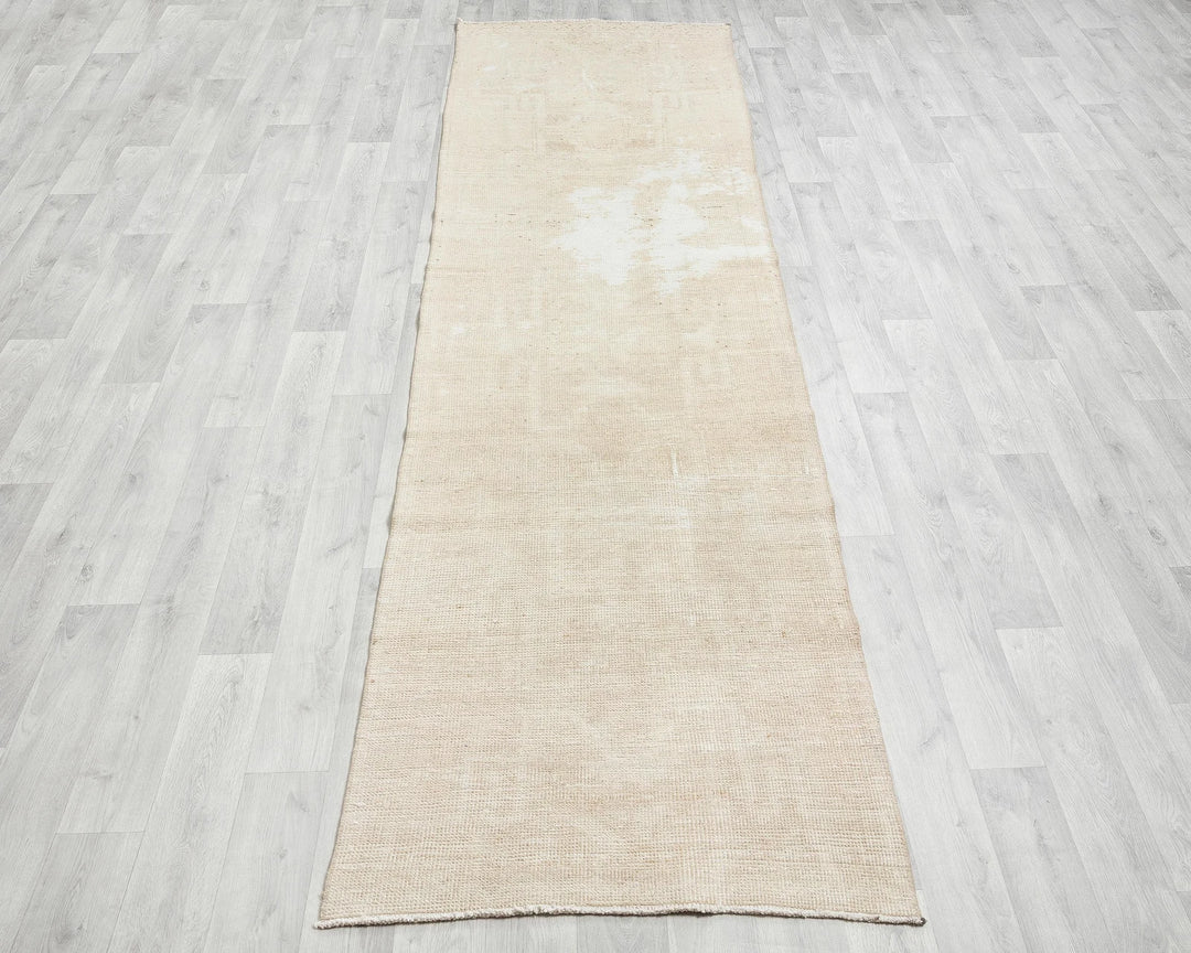 Beige Turkish Oushak Rug 3' 1" x 11' 6" Hand-Knotted | No. VR40005