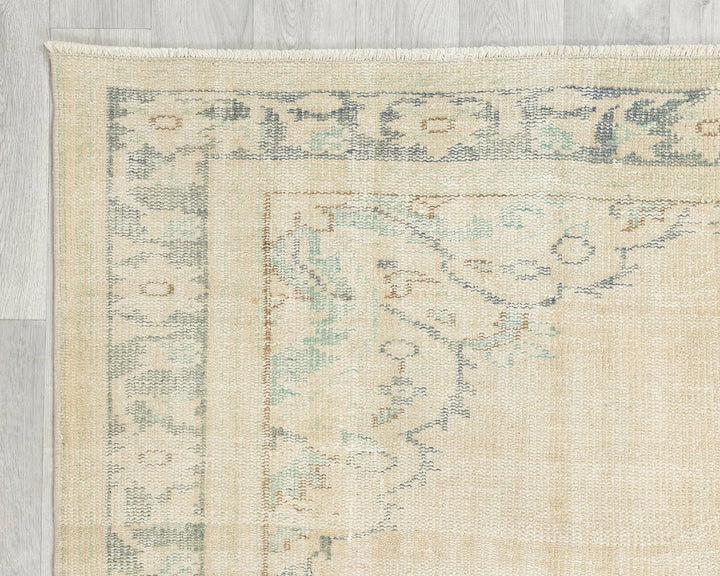Beige Turkish Oushak Rug 5' 2" x 8' 7" Hand-Knotted | No. VR40112