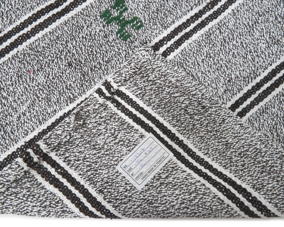 Gray Turkish Kilim Rug 5' 5" x 6' 9" Flat-Weave | No. VR40170