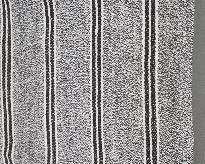 Gray Turkish Kilim Rug 5' 5" x 6' 9" Flat-Weave | No. VR40170