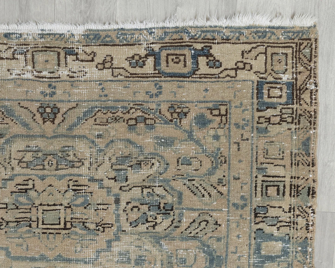 Faded Runner Rug 3' 8" x 11' 2" | No. VR40228