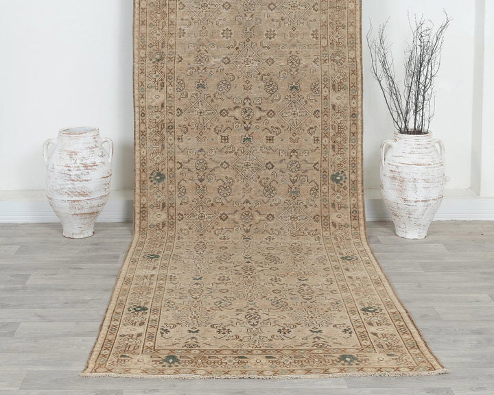 Beige Runner Rug 3' 9" x 11' 6" | No. VR40261