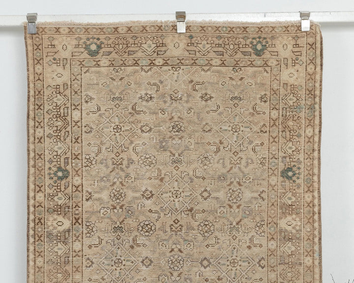 Beige Runner Rug 3' 9" x 11' 6" | No. VR40261