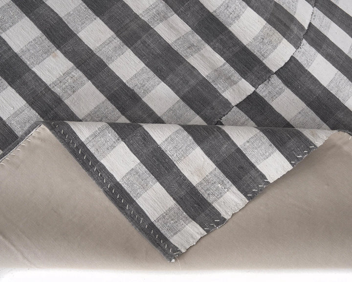 Faded Kilim Rug 5' x 9' | No. VR40813