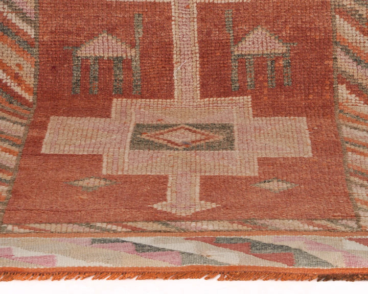 Runner Rug 2' 5" x 9' 1" | No. VR40907
