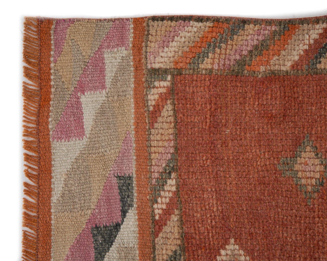 Runner Rug 2' 5" x 9' 1" | No. VR40907