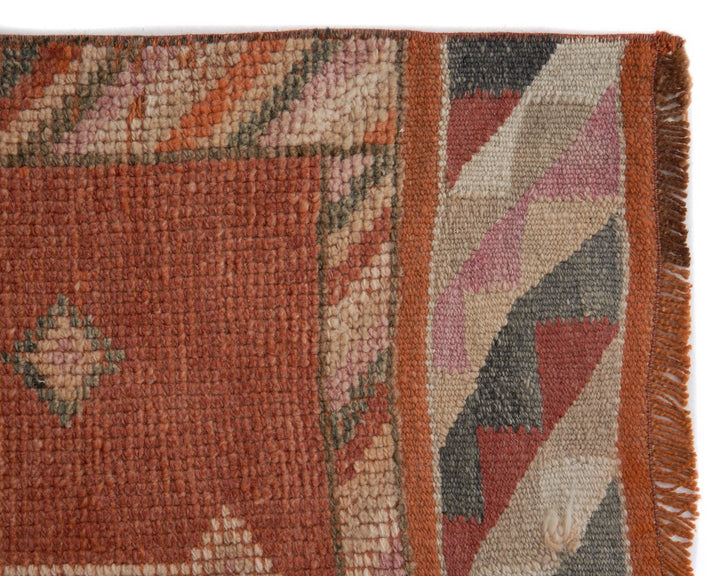 Runner Rug 2' 5" x 9' 1" | No. VR40907