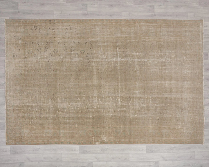 Beige Turkish Oushak Rug 6' 7" x 9' 7" Hand-Knotted | No. VR41095