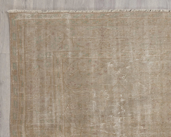 Beige Turkish Oushak Rug 6'7" x 9'7" Hand-Knotted | No. VR41095