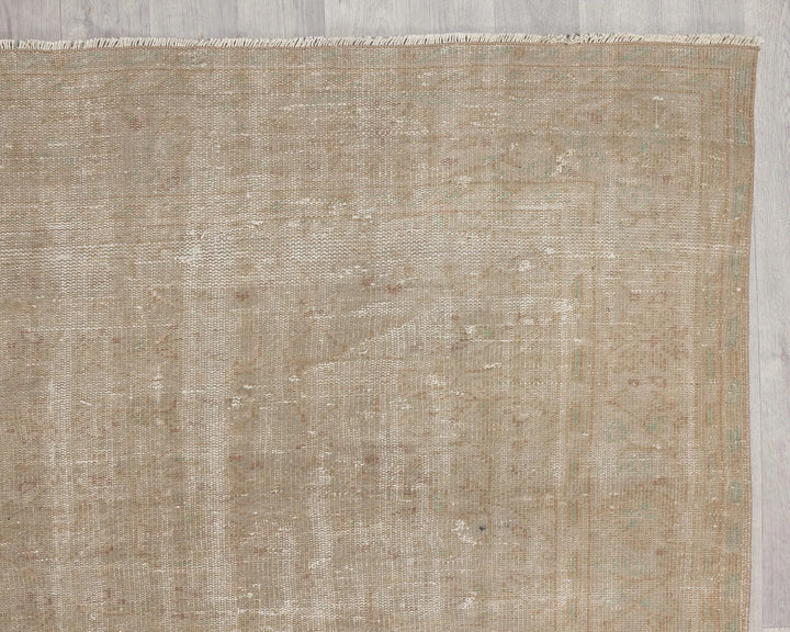 Beige Turkish Oushak Rug 6'7" x 9'7" Hand-Knotted | No. VR41095