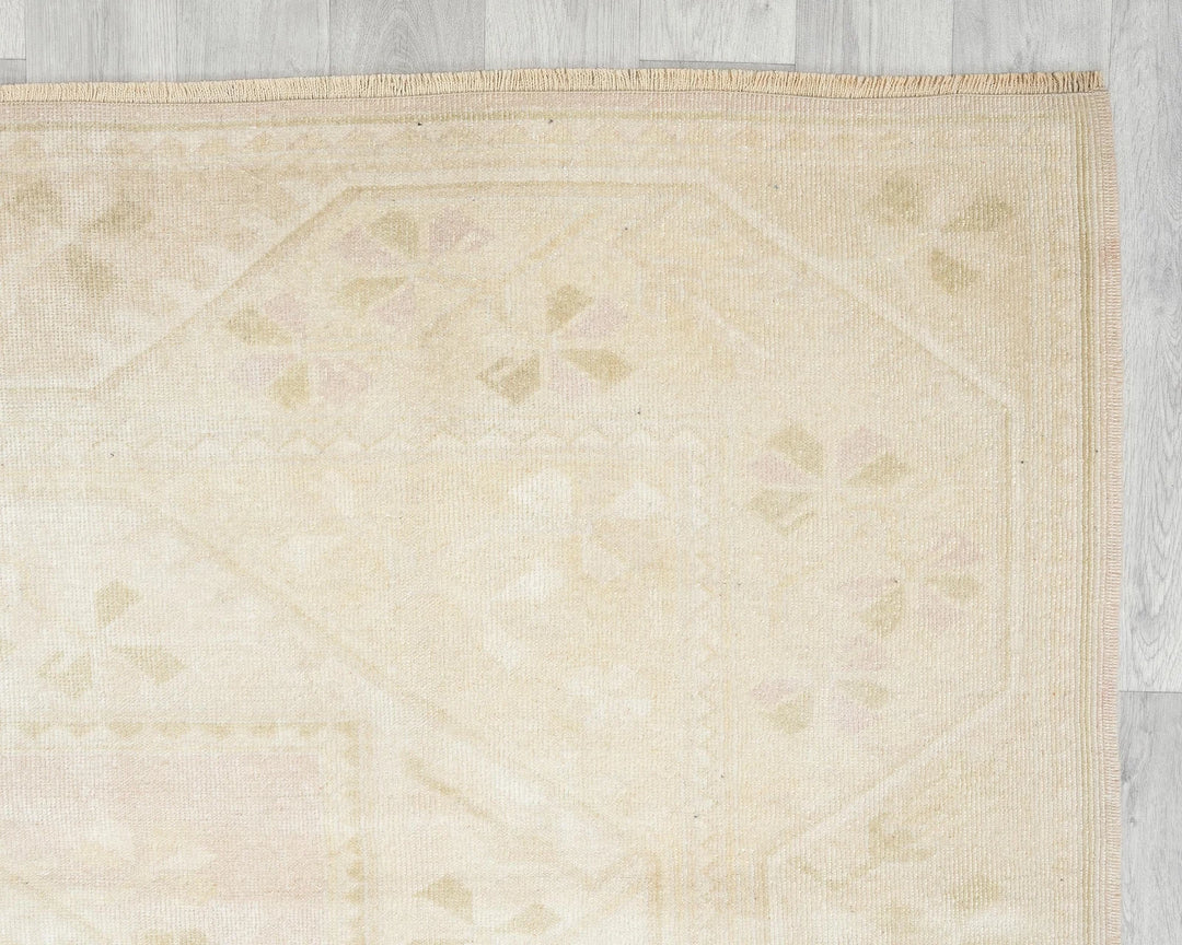 Beige Turkish Oushak Rug 6' 7" x 9' 4" Hand-Knotted | No. VR41139