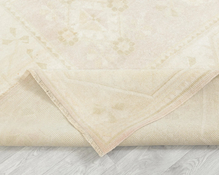 Beige Turkish Oushak Rug 6' 7" x 9' 4" Hand-Knotted | No. VR41139