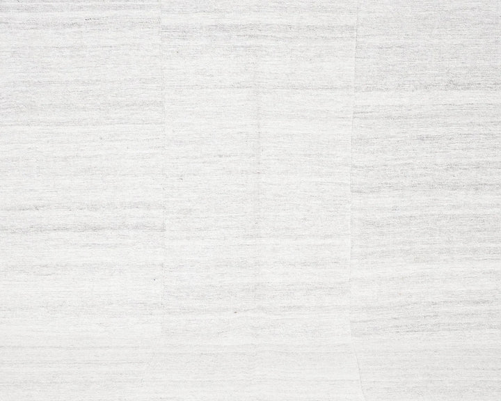 White Kilim Rug 6' 1" x 8' 5" | No. VR41580