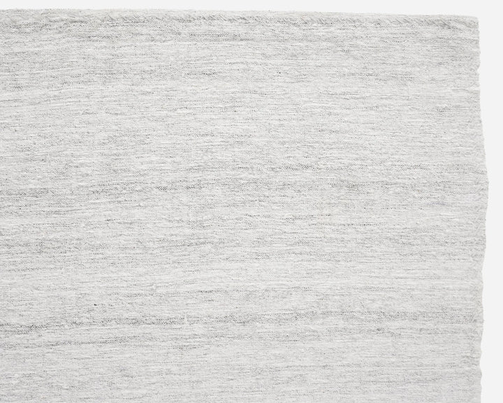 White Kilim Rug 6' 1" x 8' 5" | No. VR41580