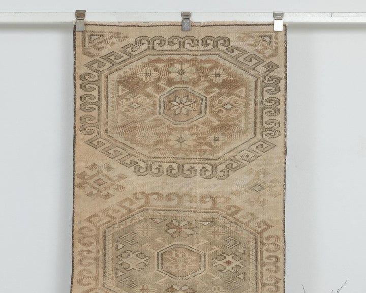 Runner Rug 2' 8" x 9' 7" | No. VR41671