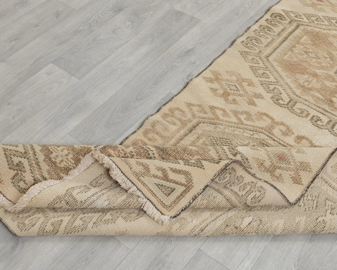 Runner Rug 2' 8" x 9' 7" | No. VR41671