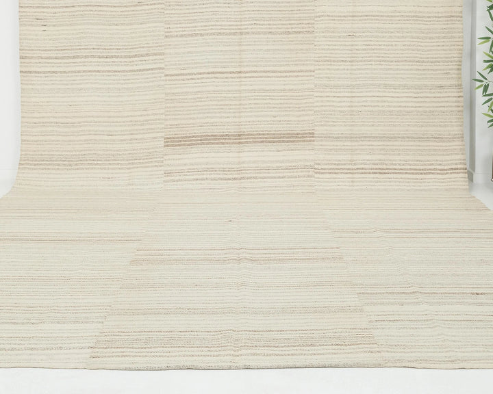 Beige Turkish Kilim Rug 10' x 13' 7" Flat-Weave | No. VR41682