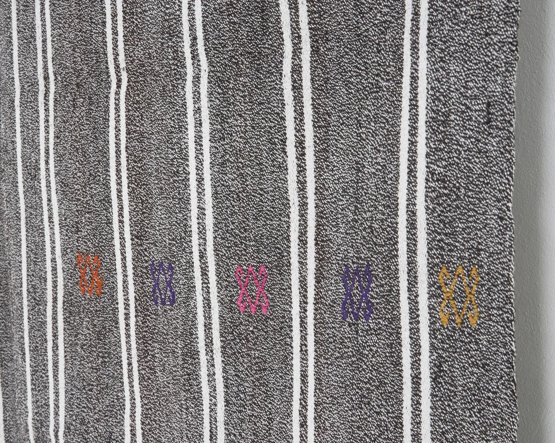 Gray Kilim Rug 5' 8" x 7' | No. VR41722