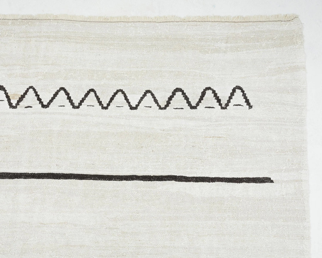 White Turkish Kilim Rug 8' x 12' 4" Flat-Weave | No. VR41784