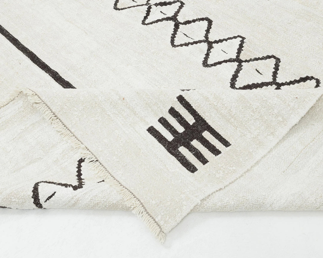 White Turkish Kilim Rug 8' x 12' 4" Flat-Weave | No. VR41784