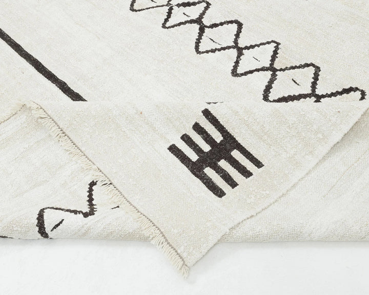 White Turkish Kilim Rug 8' x 12' 4" Flat-Weave | No. VR41784