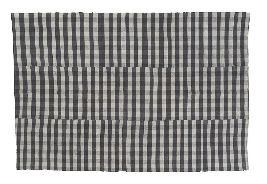 Kilim Rug 5' 2" x 7' 8" | No. VR41788