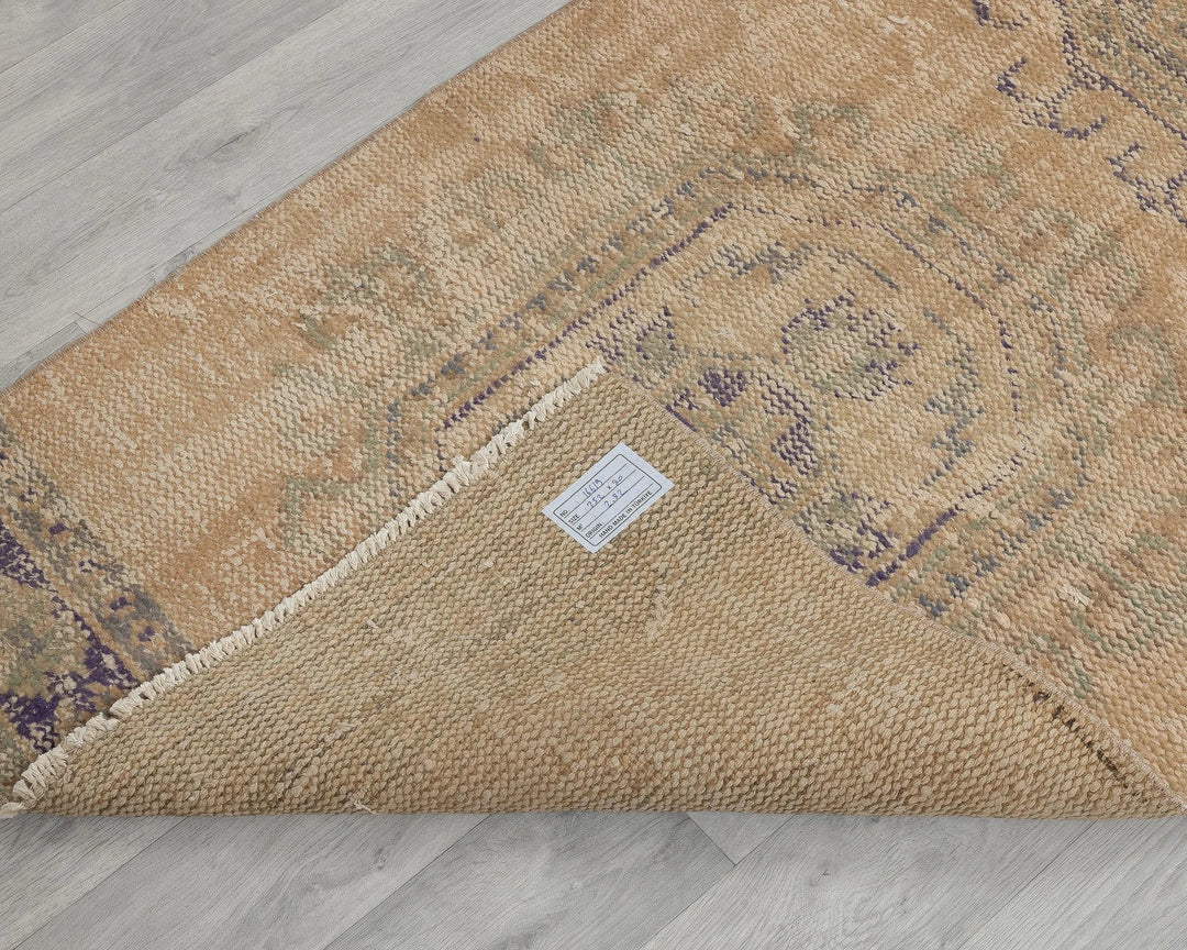 Multicolor Turkish Oushak Rug 2'7" x 11'7" Hand-Knotted texture