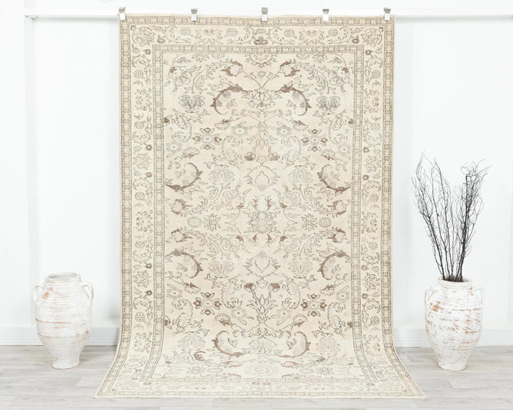 Beige Turkish Oushak Rug 8'11" x 6'3" Hand-Knotted | No. VR42107