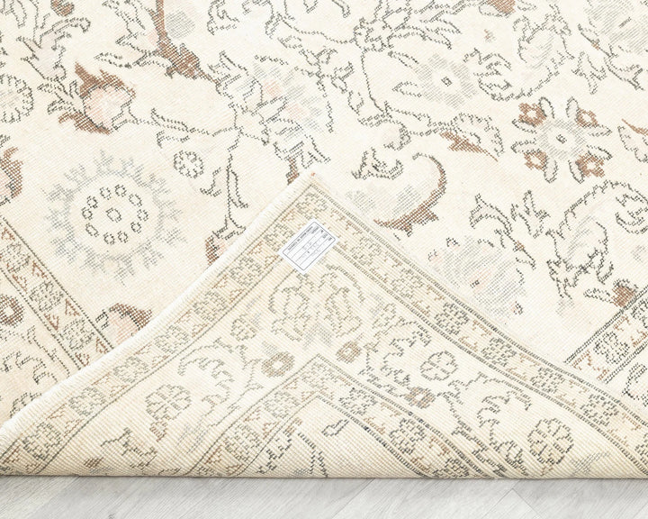 Beige Turkish Oushak Rug 8'11" x 6'3" Hand-Knotted | No. VR42107