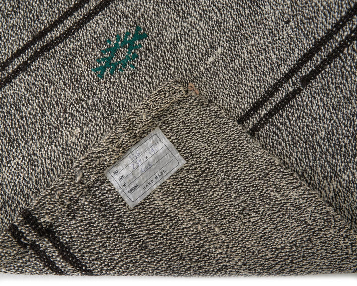 Gray Kilim Rug 6' 3" x 7' 9" | No. VR42236