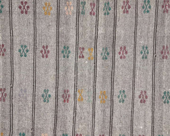 Gray Kilim Rug 6' 3" x 7' 9" | No. VR42236