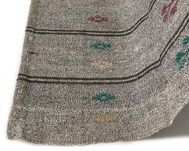 Gray Kilim Rug 6' 3" x 7' 9" | No. VR42236