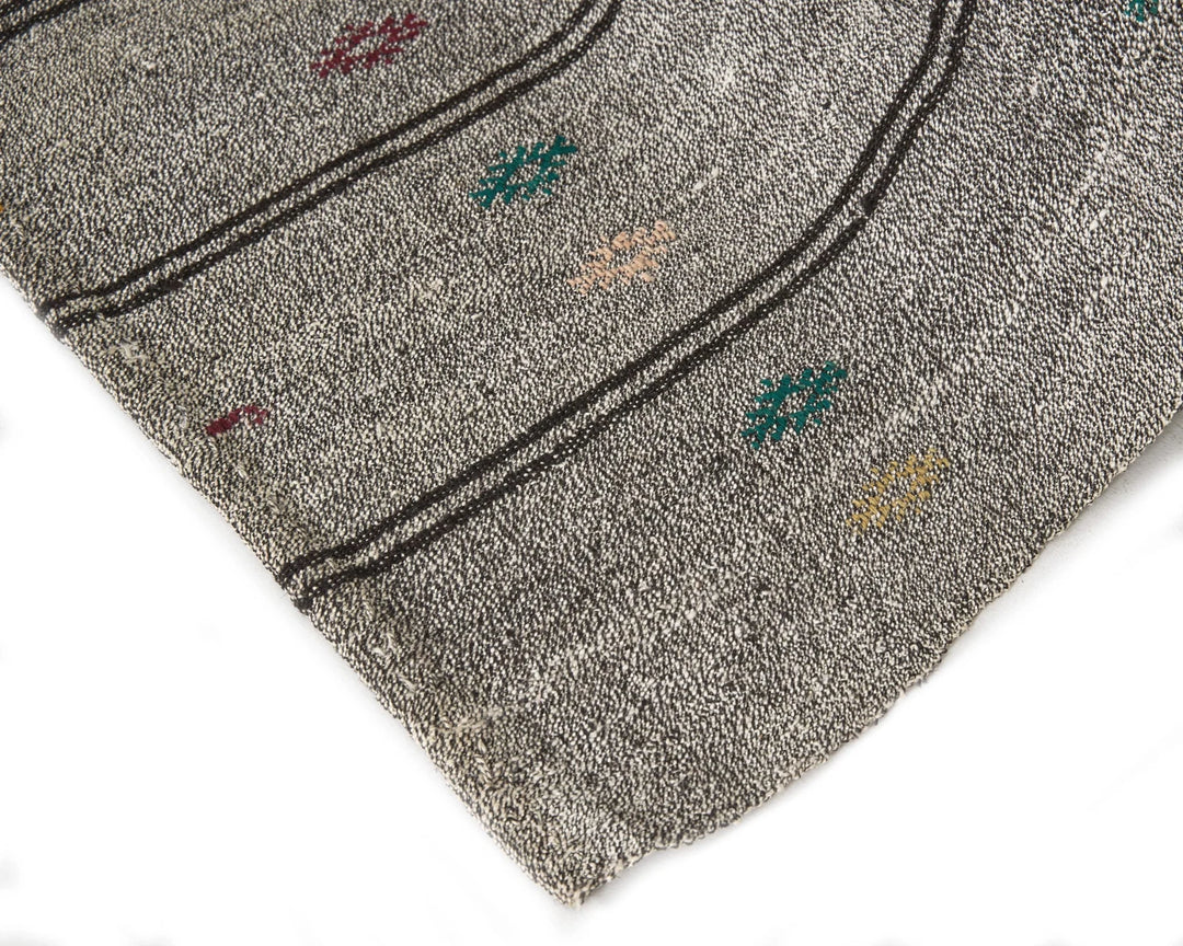 Gray Kilim Rug 6' 3" x 7' 9" | No. VR42236