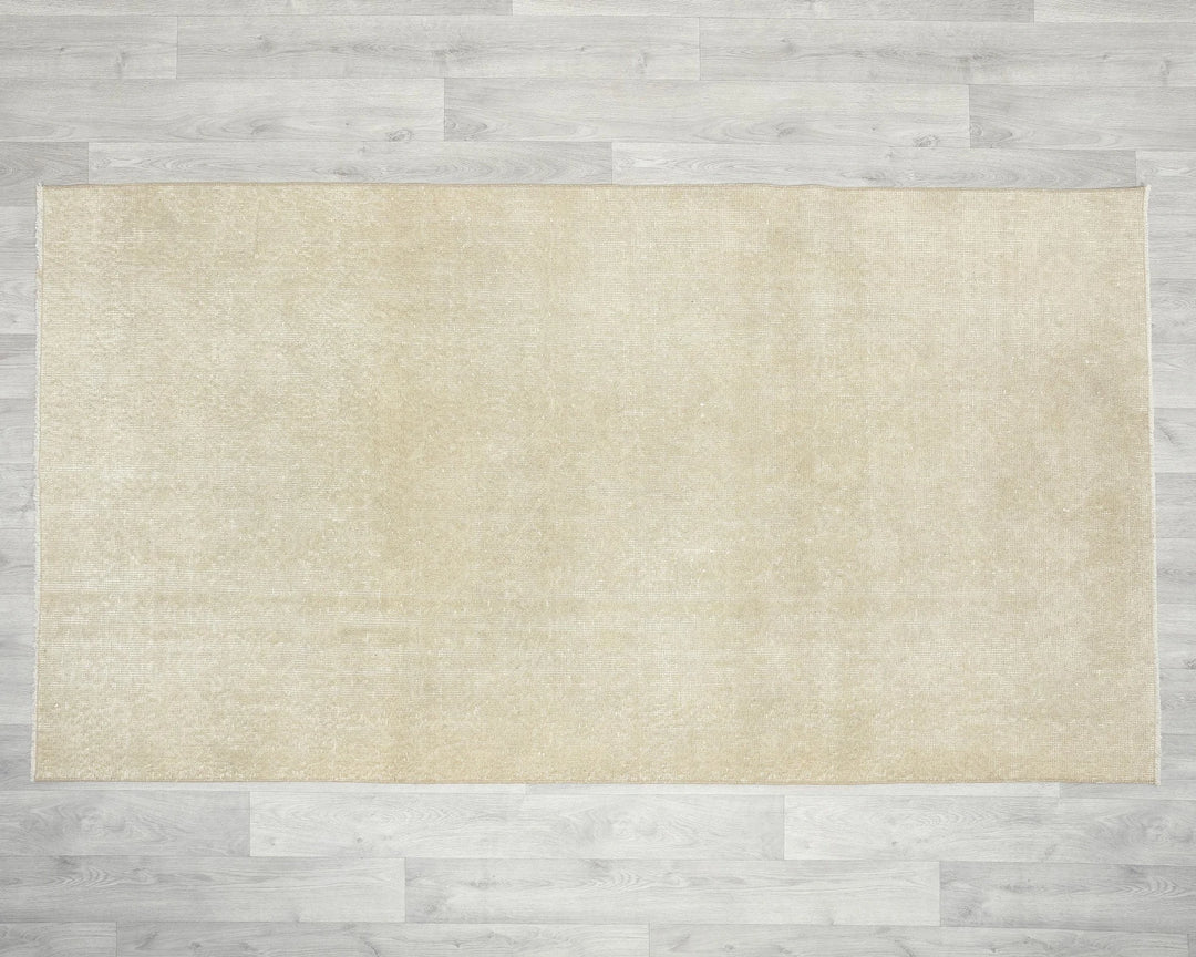 Beige Turkish Oushak Rug 6' 10" x 3' 9" Hand-Knotted | No. VR42566