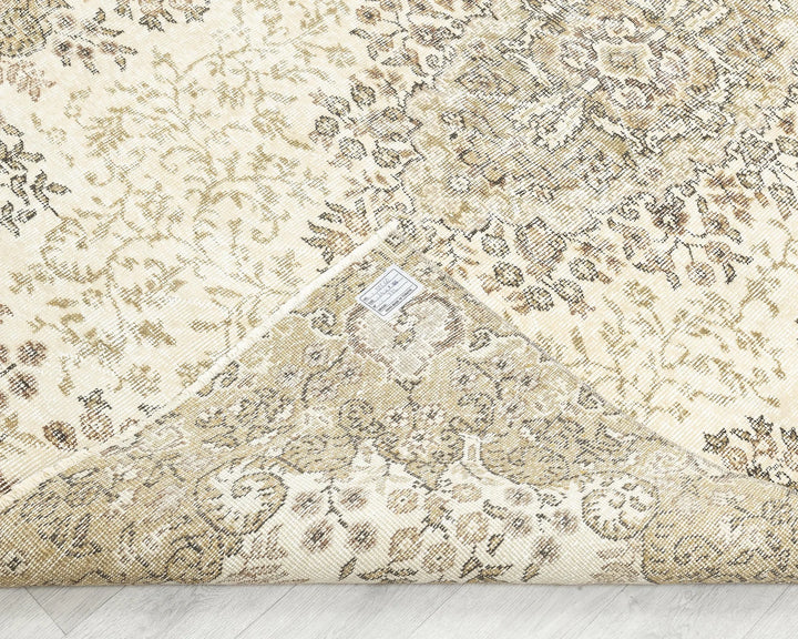 Beige Turkish Oushak Rug 7' 10" x 5' 1" Hand-Knotted | No. VR42687